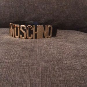 Moschino belt